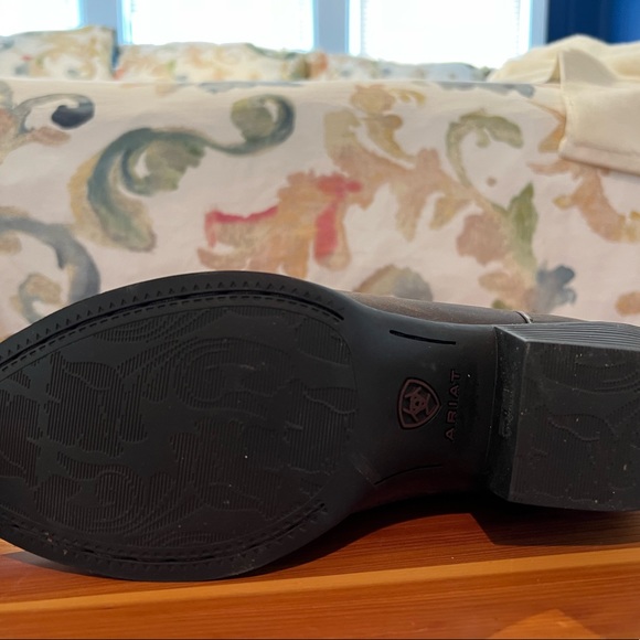 Ariat cowgirl western boots - Picture 6 of 8